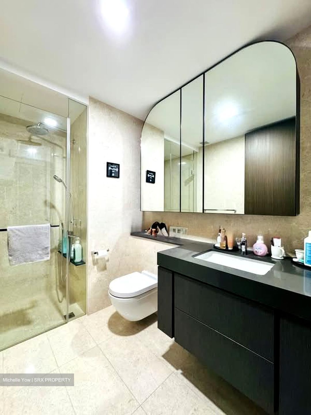 Avenue South Residence (D3), Apartment #592481361